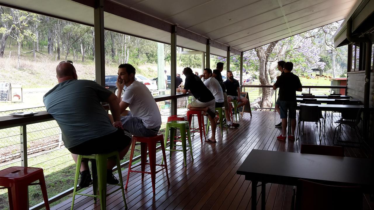 Christmas Creek Cafe & Cabins Lamington Kültér fotó